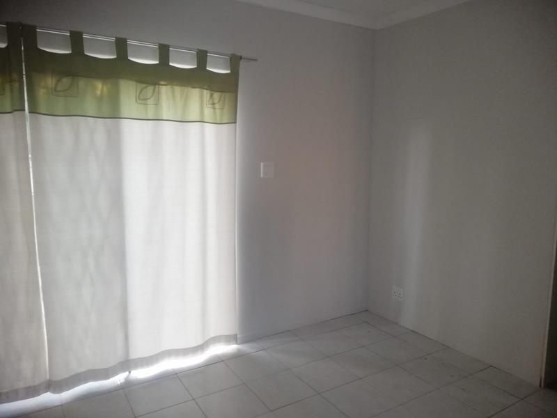 To Let 2 Bedroom Property for Rent in Jakarandas Western Cape